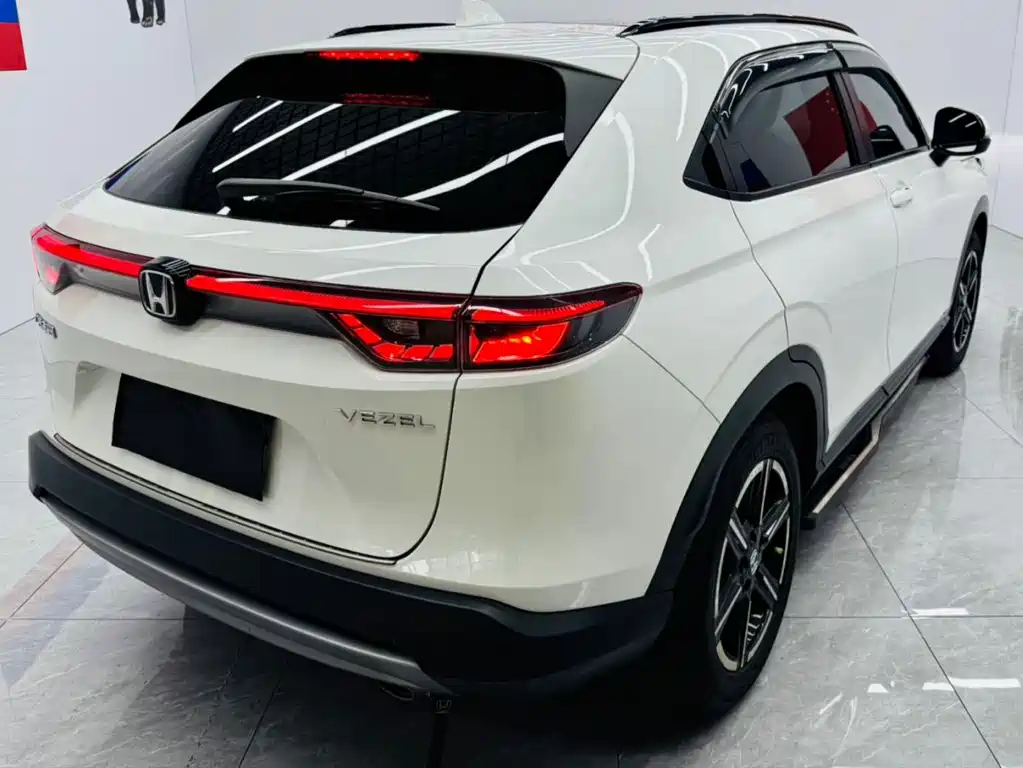 Honda Vezel 2023 — фото 12
