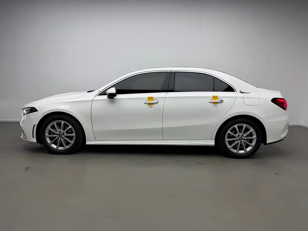 Mercedes-Benz A-Class 2022