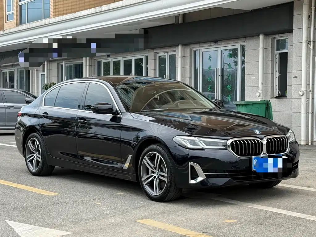 BMW 5 Series 2022