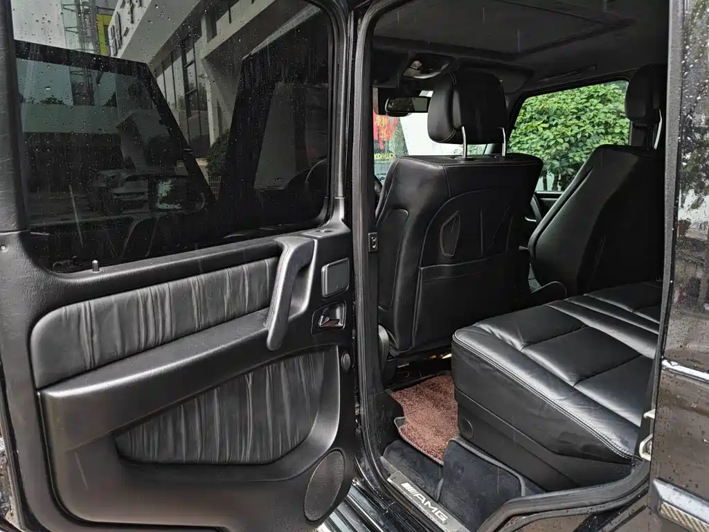 Mercedes-Benz G-Class AMG 2012 — фото 7