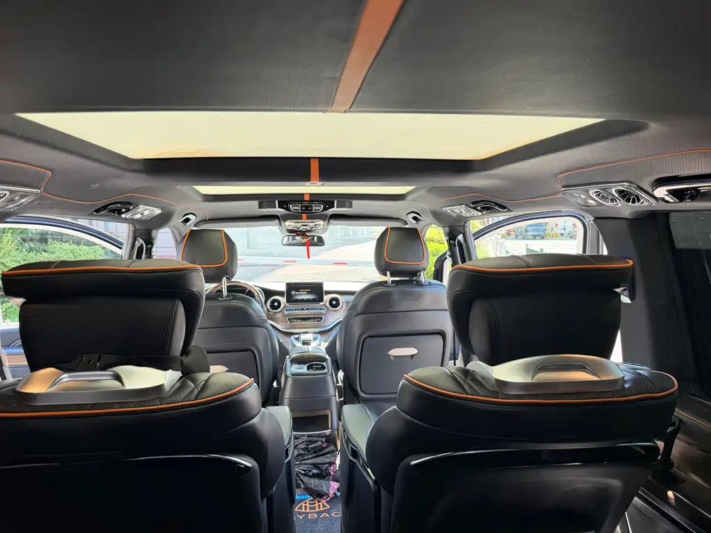 Mercedes-Benz V-Class 2017 — фото 9