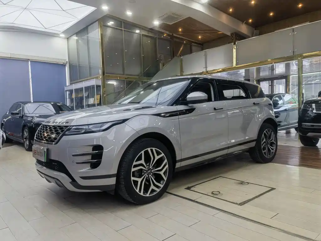 Land Rover Evoque PHEV 2024