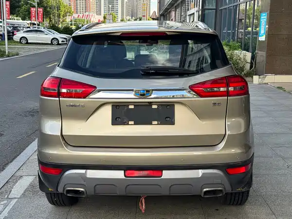 Geely Boyue 2016