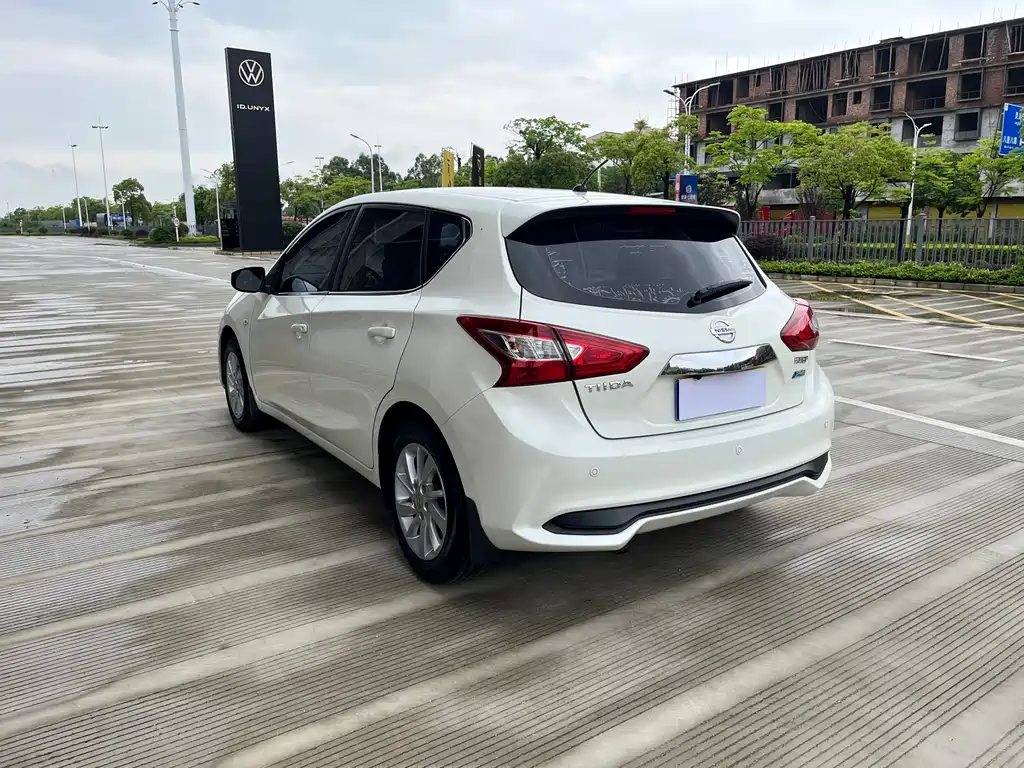 Nissan Tiida 2019 — фото 7