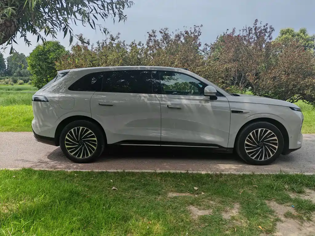 Exeed Xingjiyuan ET 2024