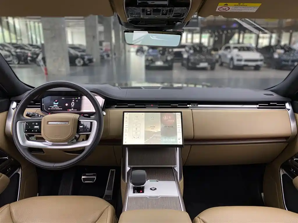 Land Rover Range Rover 2024 — фото 13