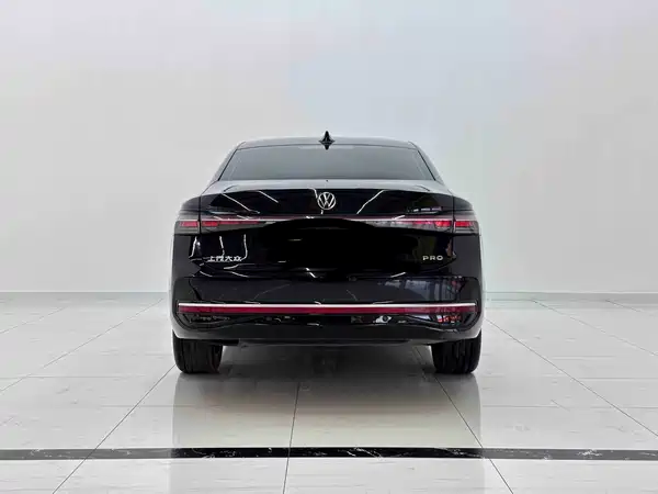 Volkswagen Passat 2025