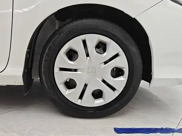 Honda Greiz 2019
