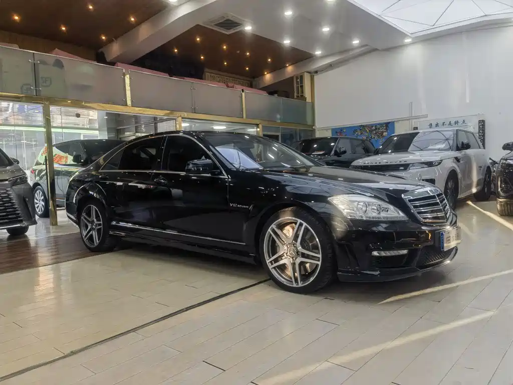 Mercedes-Benz S-Class AMG 2011 — фото 3