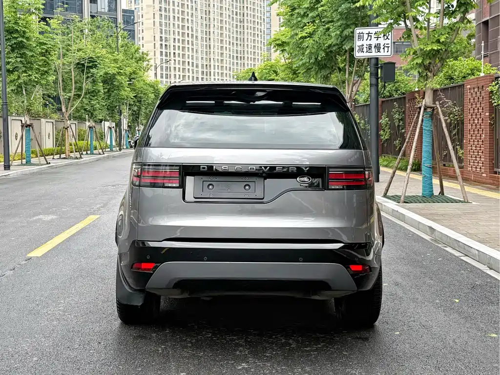 Land Rover Discovery 2021 — фото 5