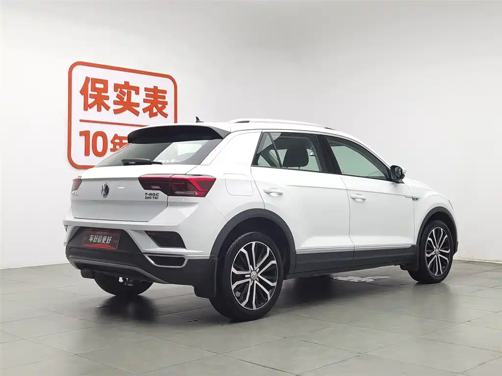 Volkswagen T-Roc 2019 — фото 2