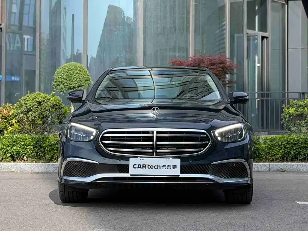 Mercedes-Benz E-Class 2023