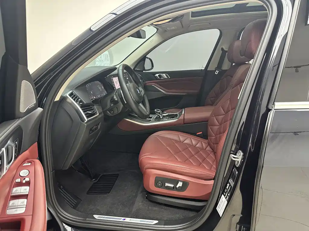 BMW X5 2023