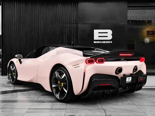 Ferrari SF90 2022