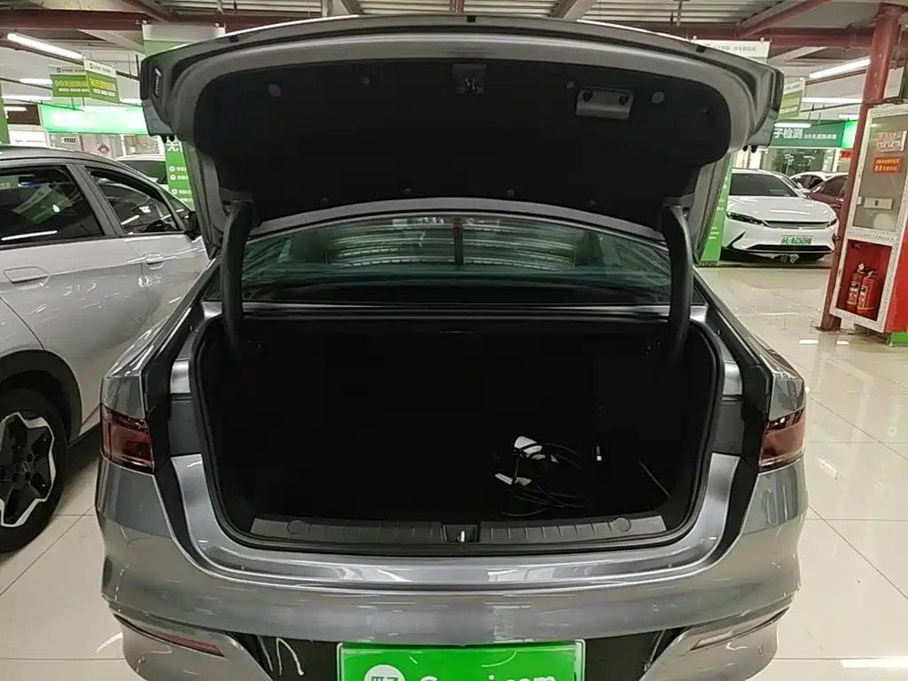 BYD Qin PLUS 2023 — фото 19