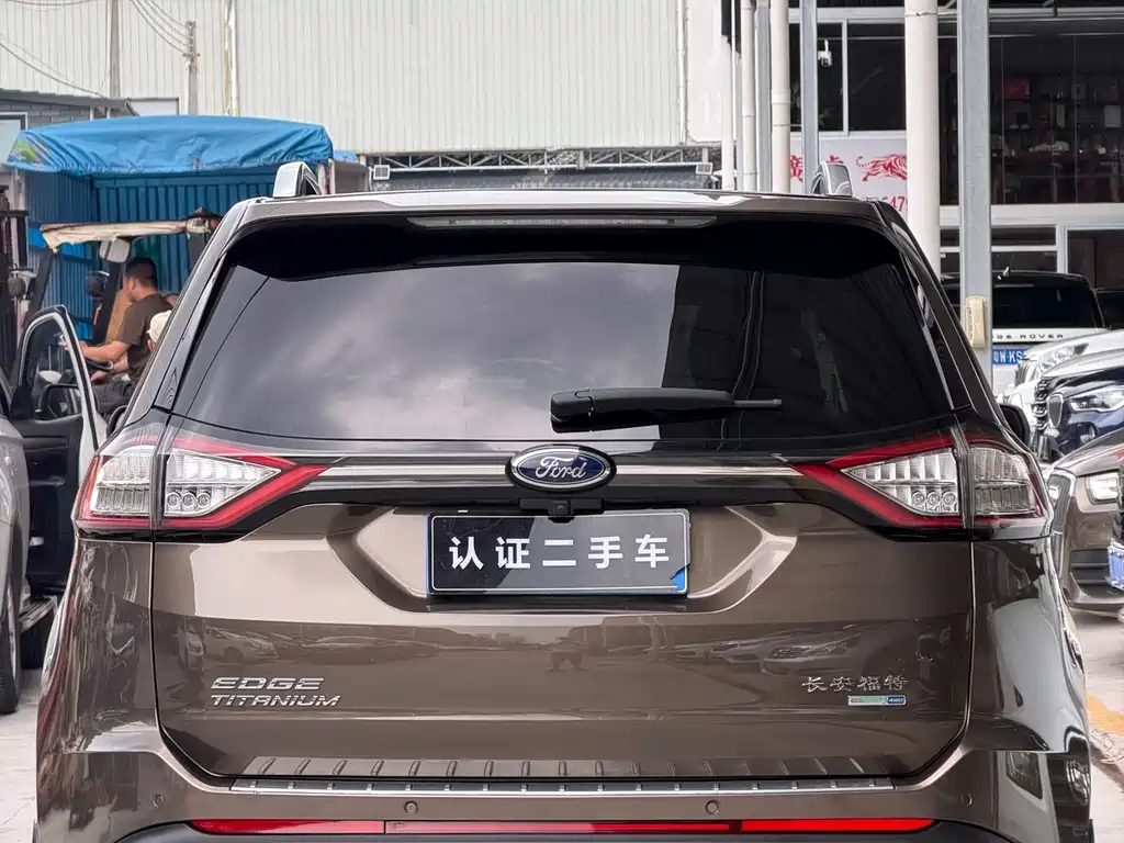 Ford Edge 2016