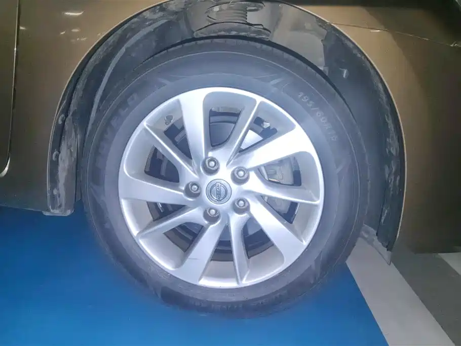 Nissan Sylphy 2014