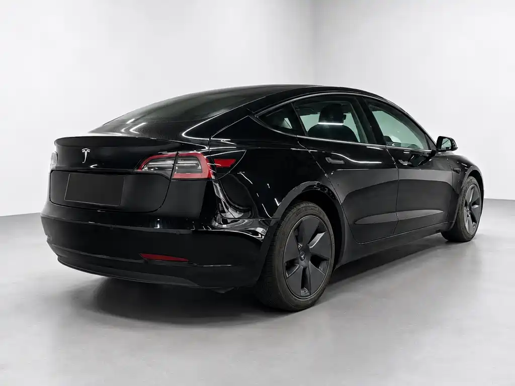 Tesla Model 3 2022 — фото 7
