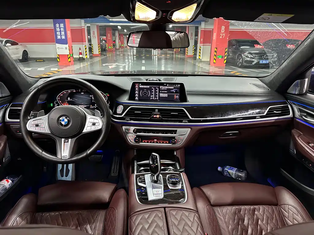 BMW 7 Series 2020 — фото 10