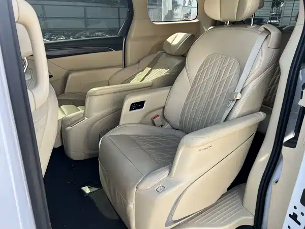 Buick GL8 2022