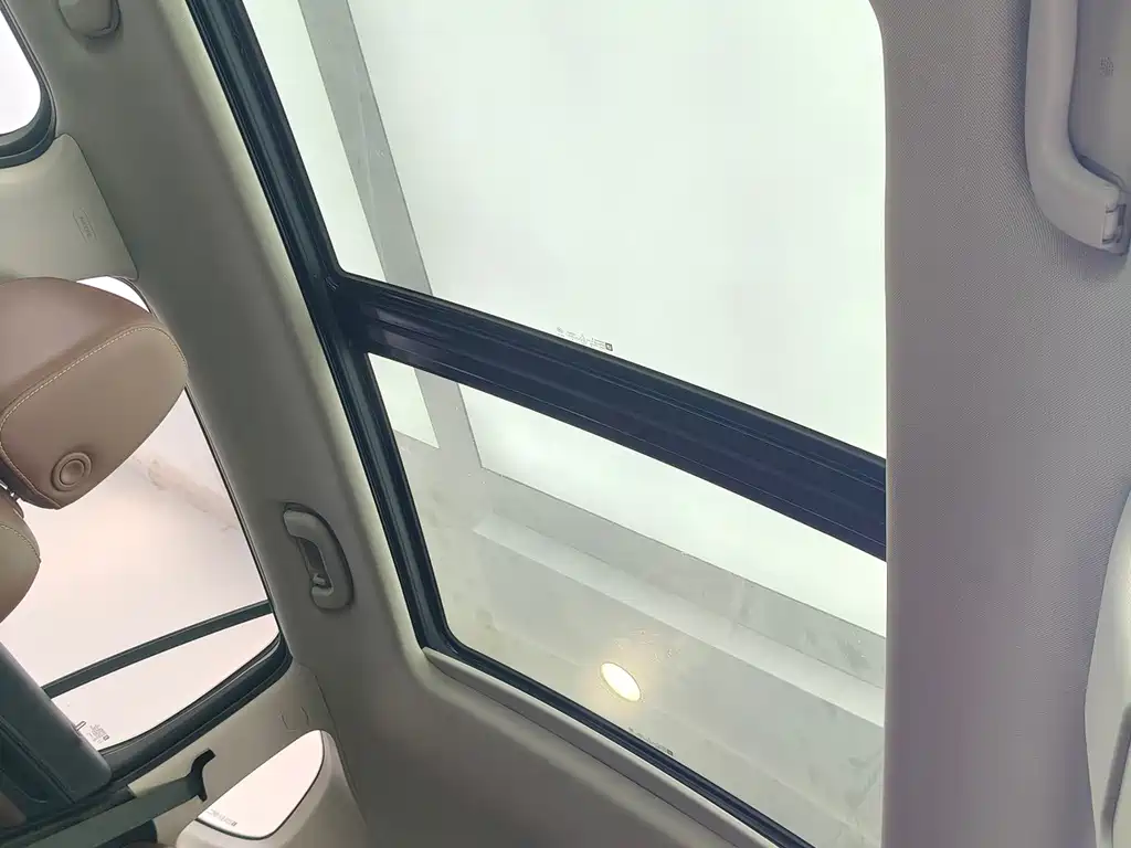Buick Envision Plus 2019 — фото 12