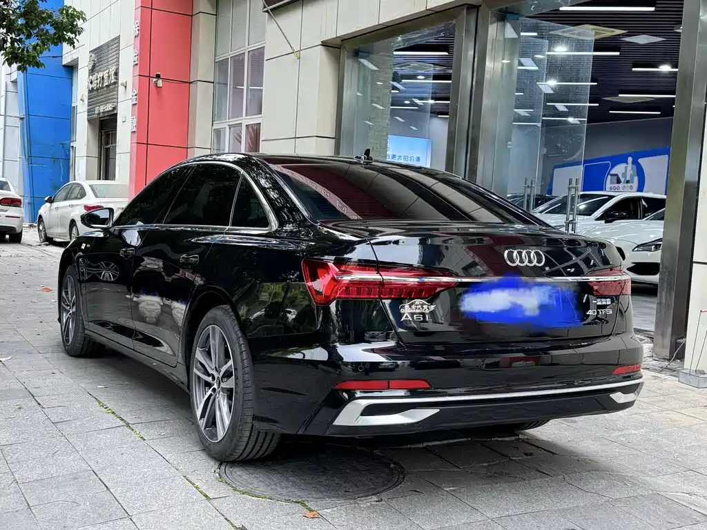 Audi A6L 2026 — фото 4