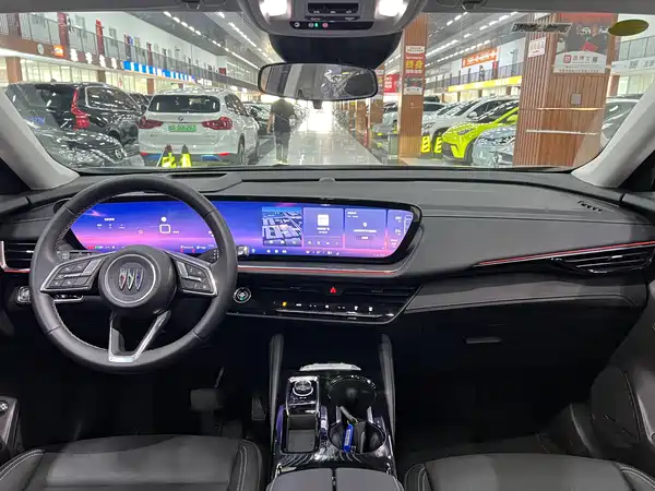 Buick Envision S 2025