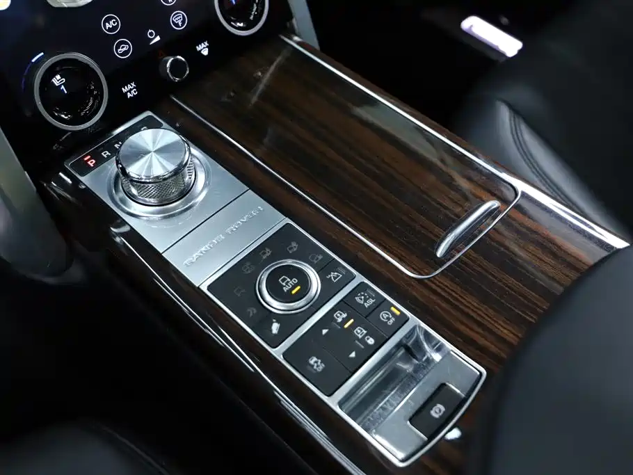 Land Rover Range Rover 2014 — фото 10
