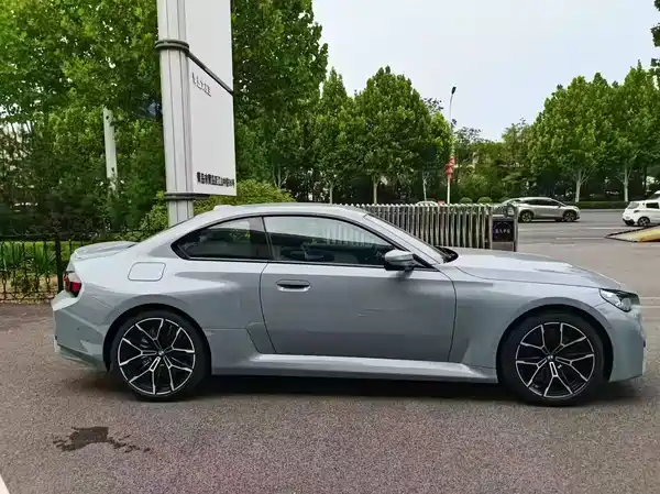 BMW M2 2024