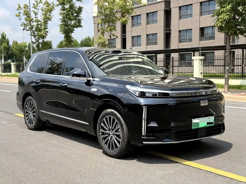 Geely Galaxy M9 2025 — фото 3