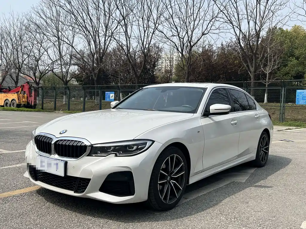 BMW 3 Series 2021