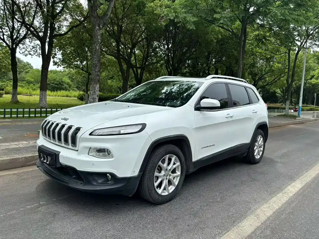 Jeep Cherokee 2017
