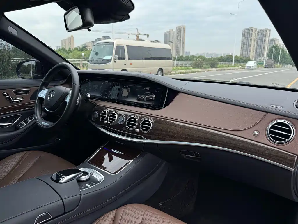 Mercedes-Benz S-Class 2015 — фото 20