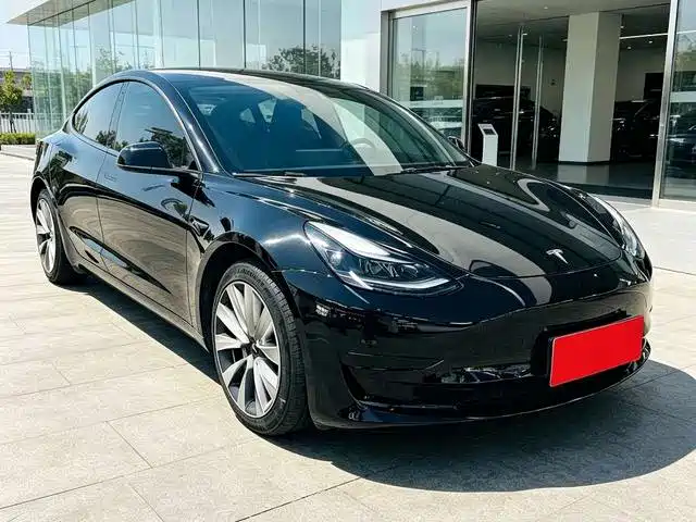Tesla Model 3 2022 — фото 3