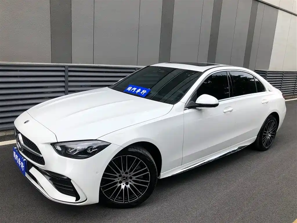Mercedes-Benz C-Class 2023 — фото 1