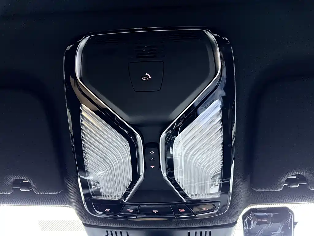 BMW 7 Series 2022 — фото 19