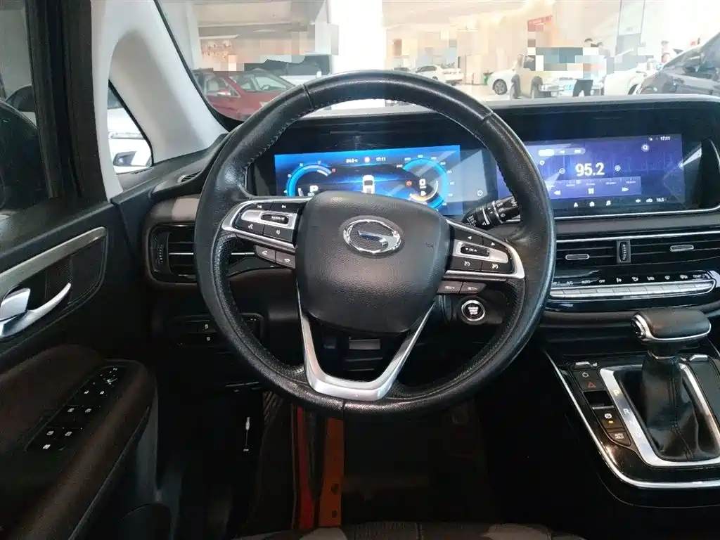 GAC Motor Trumpchi M6 2020 — фото 11