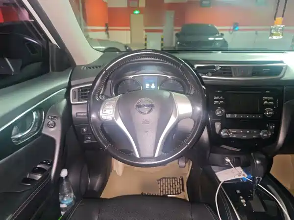 Nissan X-Trail 2014