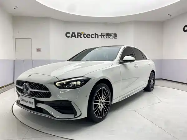 Mercedes-Benz C-Class 2024