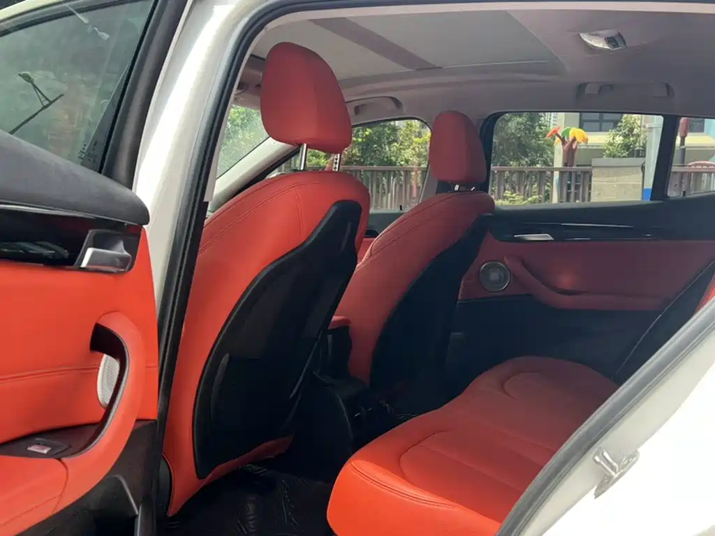 BMW X2 2022 — фото 15