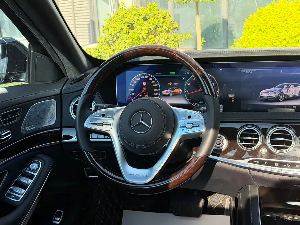 Mercedes-Benz Maybach S-Class 2020 — фото 9