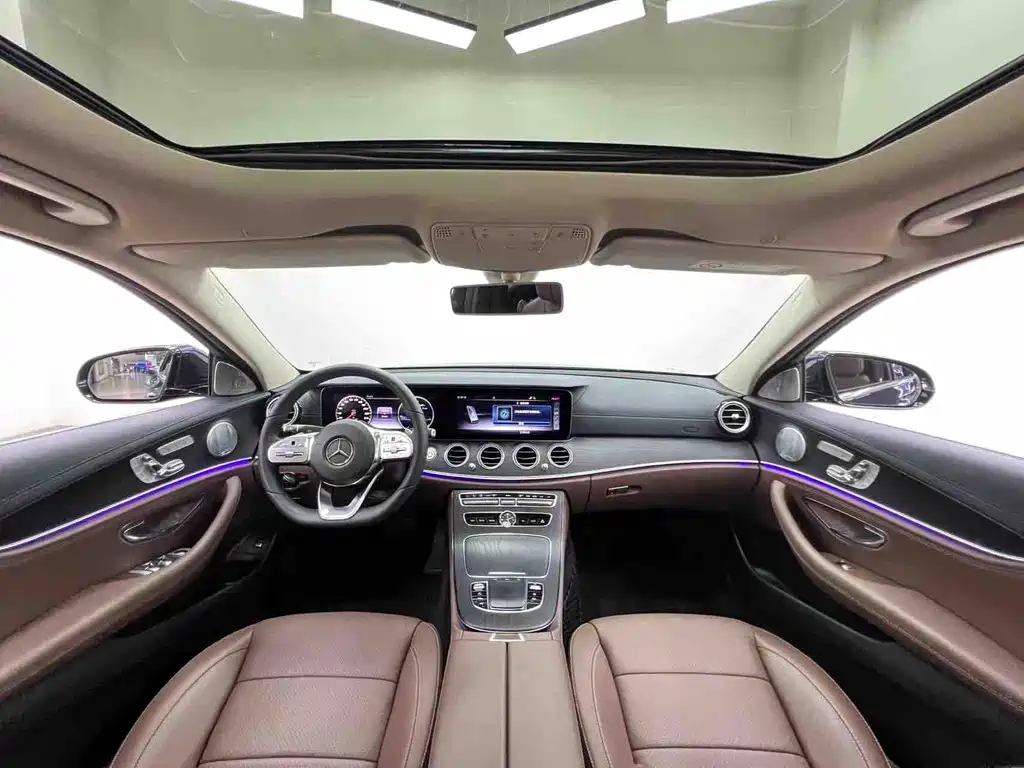 Mercedes-Benz E-Class 2020 — фото 13