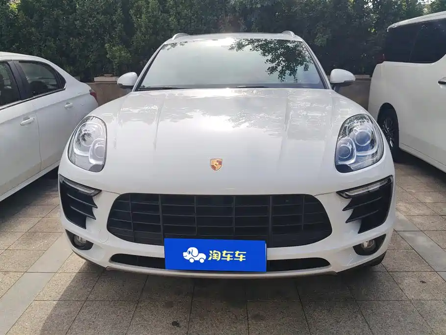Porsche Macan 2016