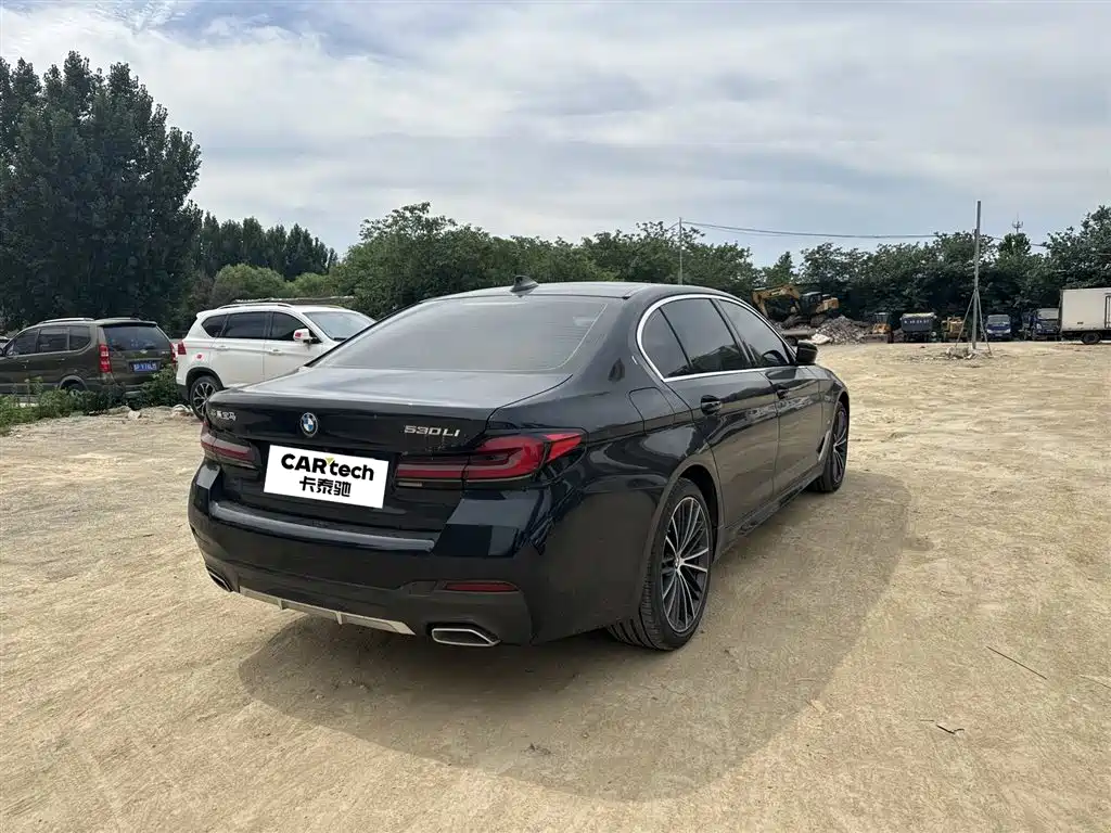 BMW 5 Series 2023