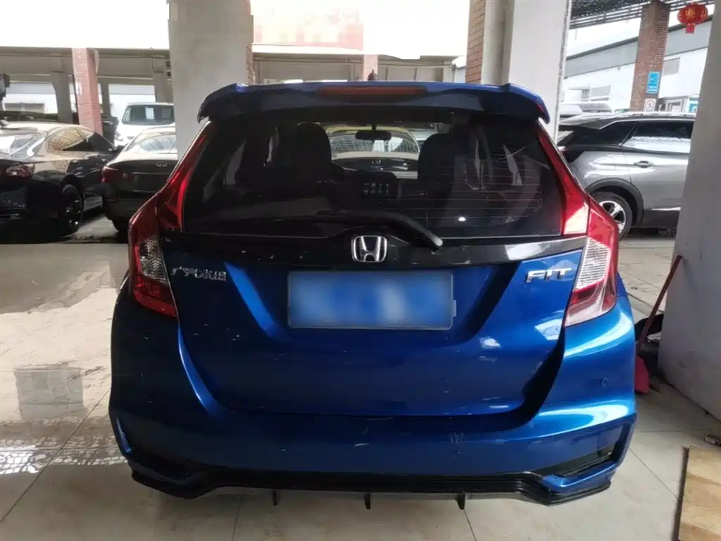 Honda Fit 2018 — фото 6