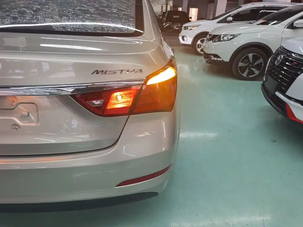 Hyundai Mistra 2016 — фото 8