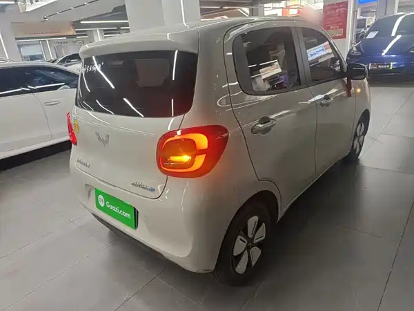Wuling Hongguang MINIEV 2025