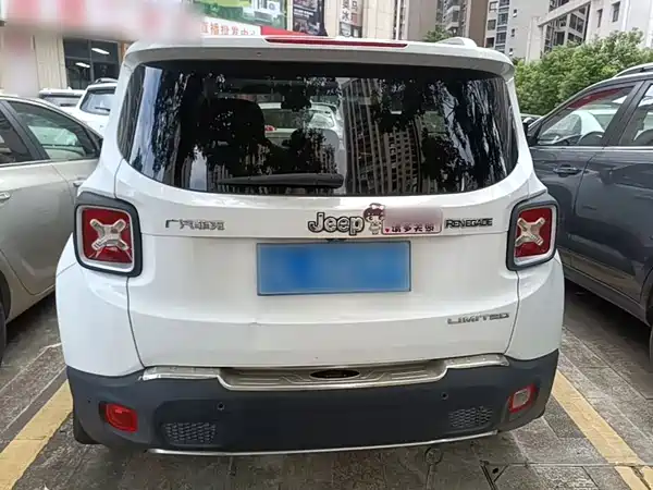 Jeep Freeman 2016