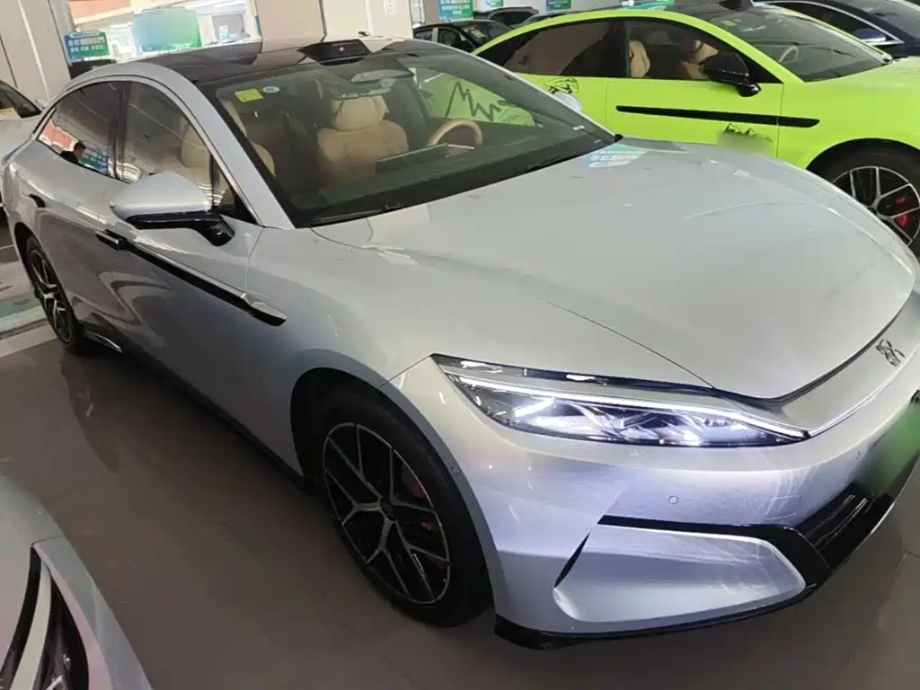 BYD Han L 2025