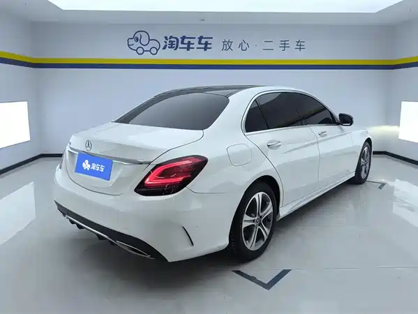 Mercedes-Benz C-Class 2019